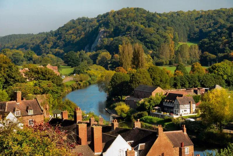 他為愛妻打造夢(mèng)幻坡地花園，驚艷世界80年
