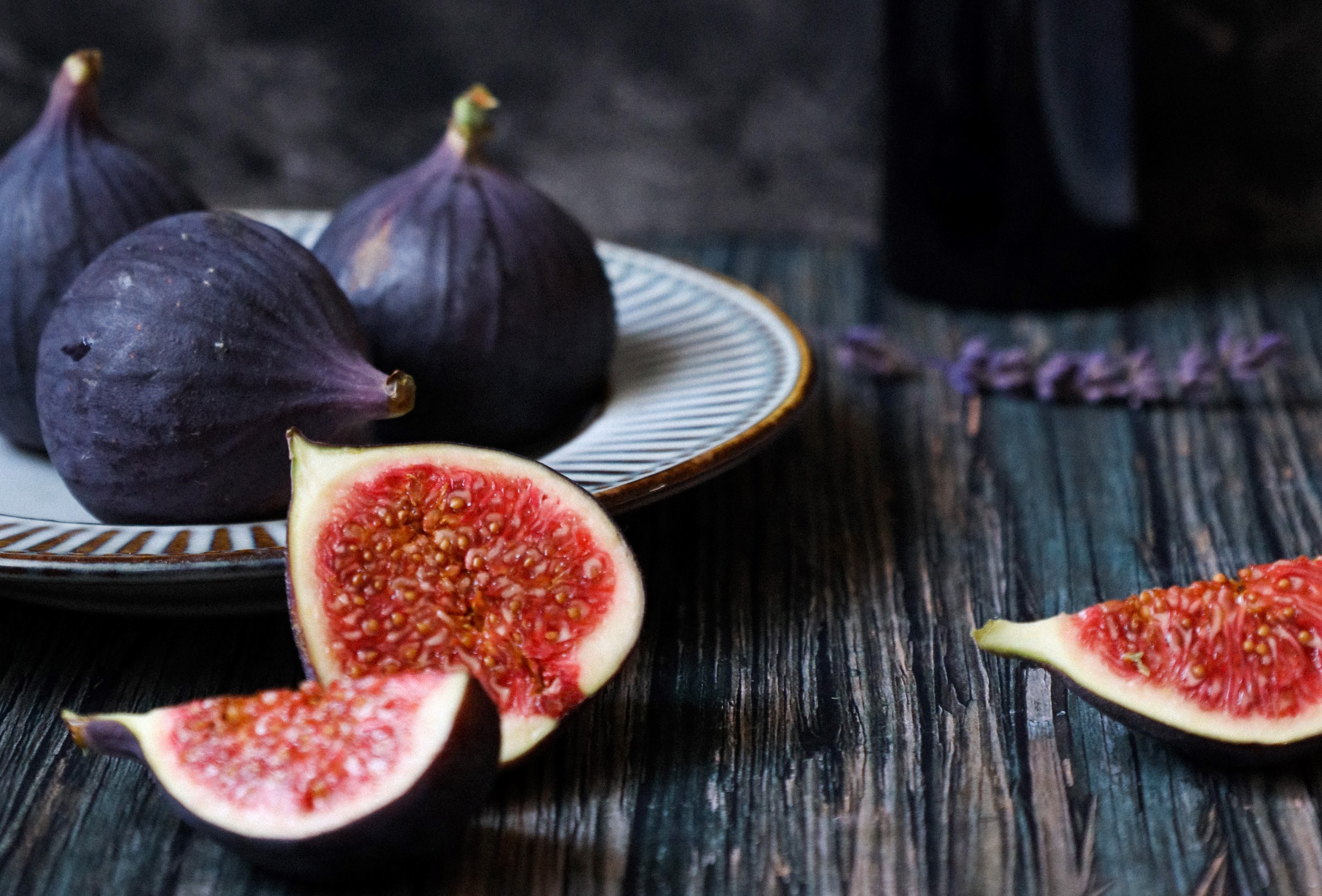 救命，這些年我們吃的無花果都是假的？